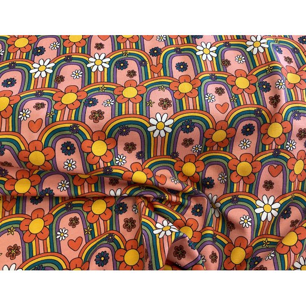 Bomulds jersey retro print med hjerter buer og blomstetr regnbuer 145 kr pr m
