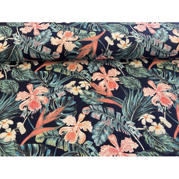 Bomulds jersey marine bl bund med de flotteste blomster 145 kr pr m