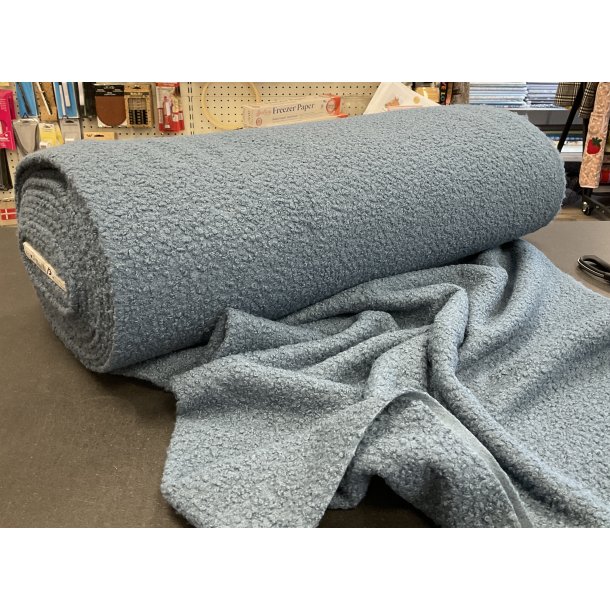 Boucle / Teddy bear Jeans bl 139 kr pr m Perfekt til mbler, veste, puder. BLD BAGSIDE