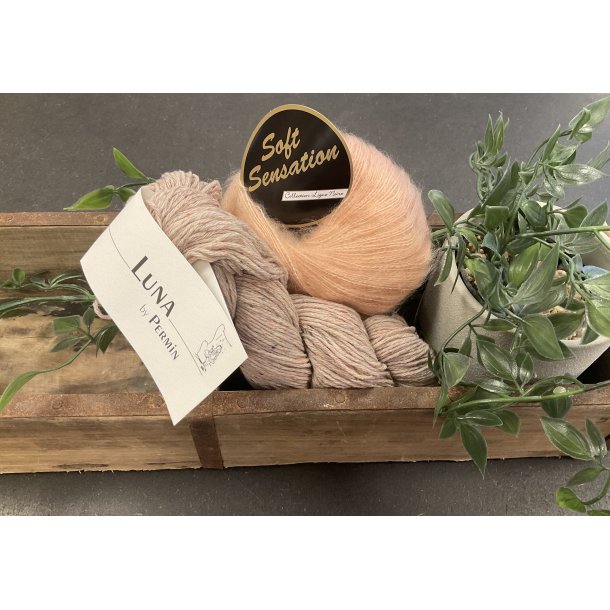 Strikkekit til "Feminin Halsedisse" Rosa (UDEN kontrast farve, du skal bruge en rest hjemme fra)